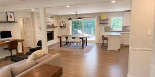 Brilliant Home on a Large Lot with Everything! Gallery 5