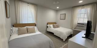 Fully Furnished & Newly Renovated 2 Bedroom Convenient to Moses Cone Hospital - Flexible Lease Terms Available! Gallery 18