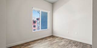 Riverfront Gallery 16