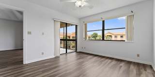 700 Uno Lago Drive Gallery 66