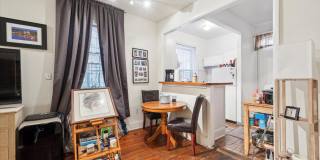 1815 PINE Street Gallery 8