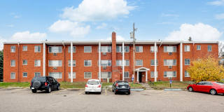 1490 County Road B East - 104 Gallery 1