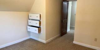 1366 Helderberg Avenue Gallery 12