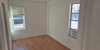 118 Fano Street Gallery 1