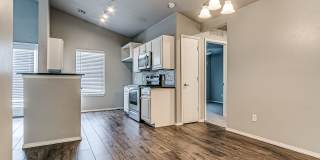 Beautiful Home in Edmond + Edmond Schools + 3 bedrooms Gallery 7