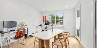 64 W QUEEN Lane Gallery 4