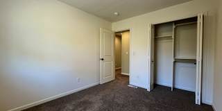 3BD/3BA Bethany Home with Vaulted Ceilings, Stainless Appliances & Gas Fireplace Gallery 40