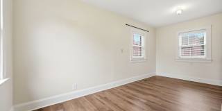 Gorgeous Home in Downtown Lillington! Gallery 26
