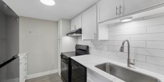 Ten Twelve West Gallery 30