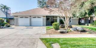 8476 North Del Mar Avenue Gallery 1