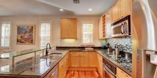 306 E Mallory Circle Gallery 10