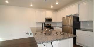Upscale Three-bedroom Townhome! Gallery 12