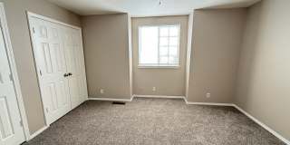 3 bedroom Two Story Duplex! Gallery 9