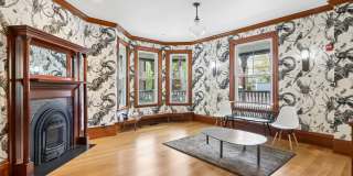 83 GARDNER ST Gallery 17