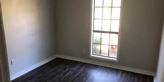 102 Tanglewood Cir Gallery 1