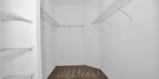 2346 Spinning Wheel Road Gallery 22