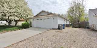 Clean & Move-In Ready Single-Level Home Gallery 3