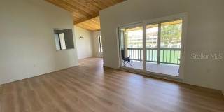 542 PLAZA SEVILLE Court Gallery 3