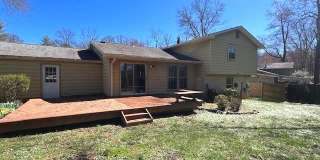 8523 TYSONS Court Gallery 20