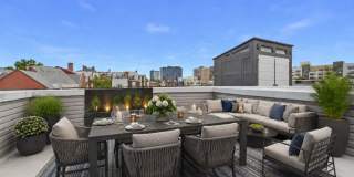Philly Magazine-Featured Luxury 3 Bed Condo with Huge Roof Deck & Skyline Views Gallery 41