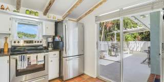 1329 Chippewa Street Gallery 13