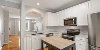 Thaxton Place Townhome Gallery 3