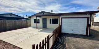 COMING SOON--2 bed/1 bath in IB Gallery 1