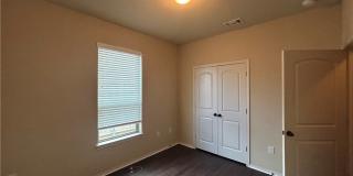 716 Creekside Circle Gallery 16