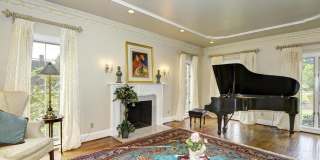 Luxurious living in Potomac! Main House and Guest House included! Gallery 10