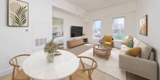 Hudson Point Gallery 1