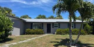 709 SE Alamanda Way Gallery 1