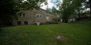 Beautiful 4 BD/2 BA Home ! Gallery 5