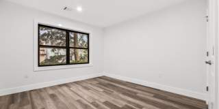 180 Carroll St Gallery 24