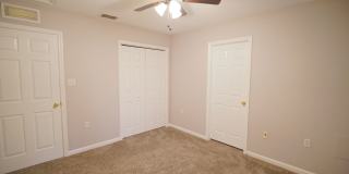 3 Bed / 3 Bath Condo in NW Gallery 19