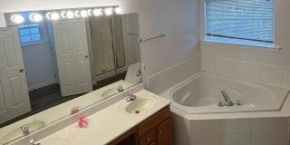 8002 BULLFINCH Place Gallery 18