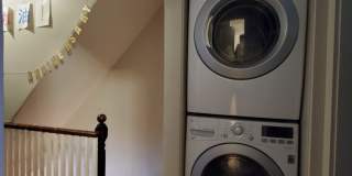 Large 5 bed in Allston Gallery 15