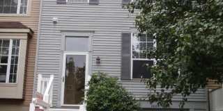 46647 BROWNWOOD Square Gallery 1