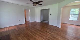 201 W M Avenue Gallery 2