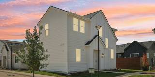 Yardhomes Trailside Gallery 22