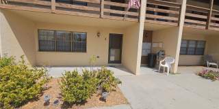 8 QUAILS RUN BOULEVARD Gallery 2