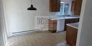 Check out this completely wonderful 2-bedroom, 1.0-bath unit! Gallery 7