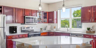 808 Berry Place Gallery 1