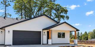 High-End 3BD/2BA | Waterfall Stone Island | Walk-In Closets | Designer Upgrades High-End 3BD/2BA | Waterfall Stone Island | Walk-In Closets | Designer Upgrades Gallery 1