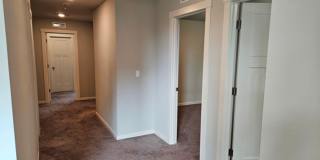 5Bd/3Ba Two Story House - For viewing! Gallery 24