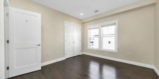 Tufts 5 bed 5.5 bath duplex - JUNE 1st Gallery 20