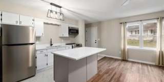 800 Arlington Street Gallery 1