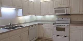 4 bedroom 3 bath Townhouse 4 bedroom 3 bath Townhouse Gallery 6