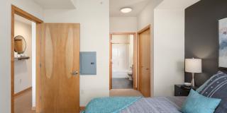 Verge Gallery 32