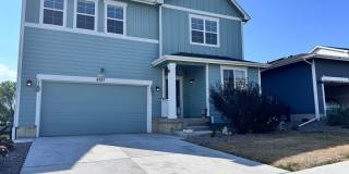 Gorgeous home with beautiful views! Gallery 1