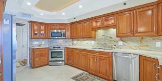 4001 N Ocean Boulevard Gallery 22